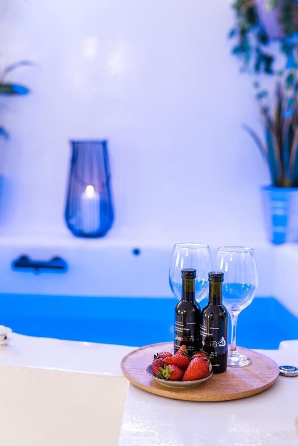 Citycenter-apt-private Hot-tub Salonic