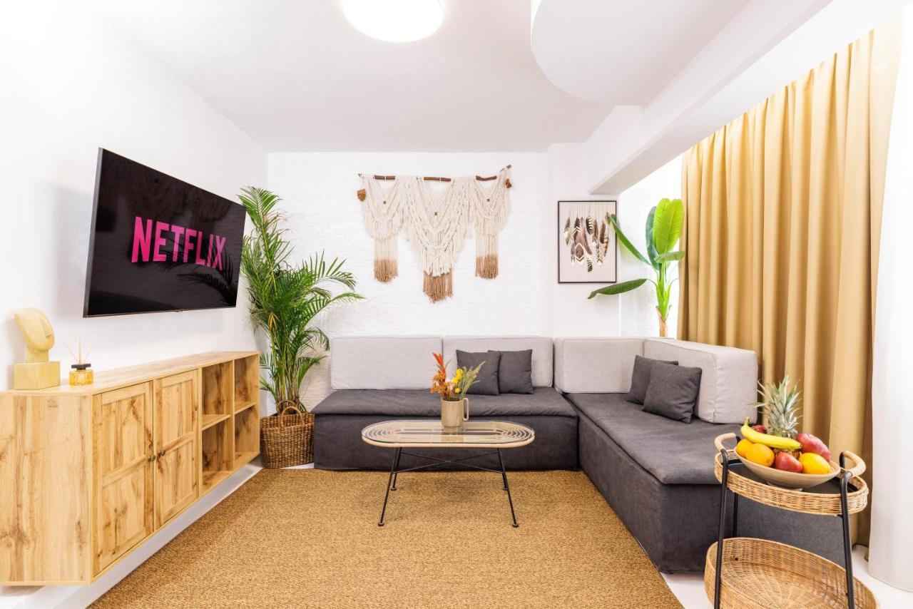 Citycenter-apt-private Hot-tub Salonic